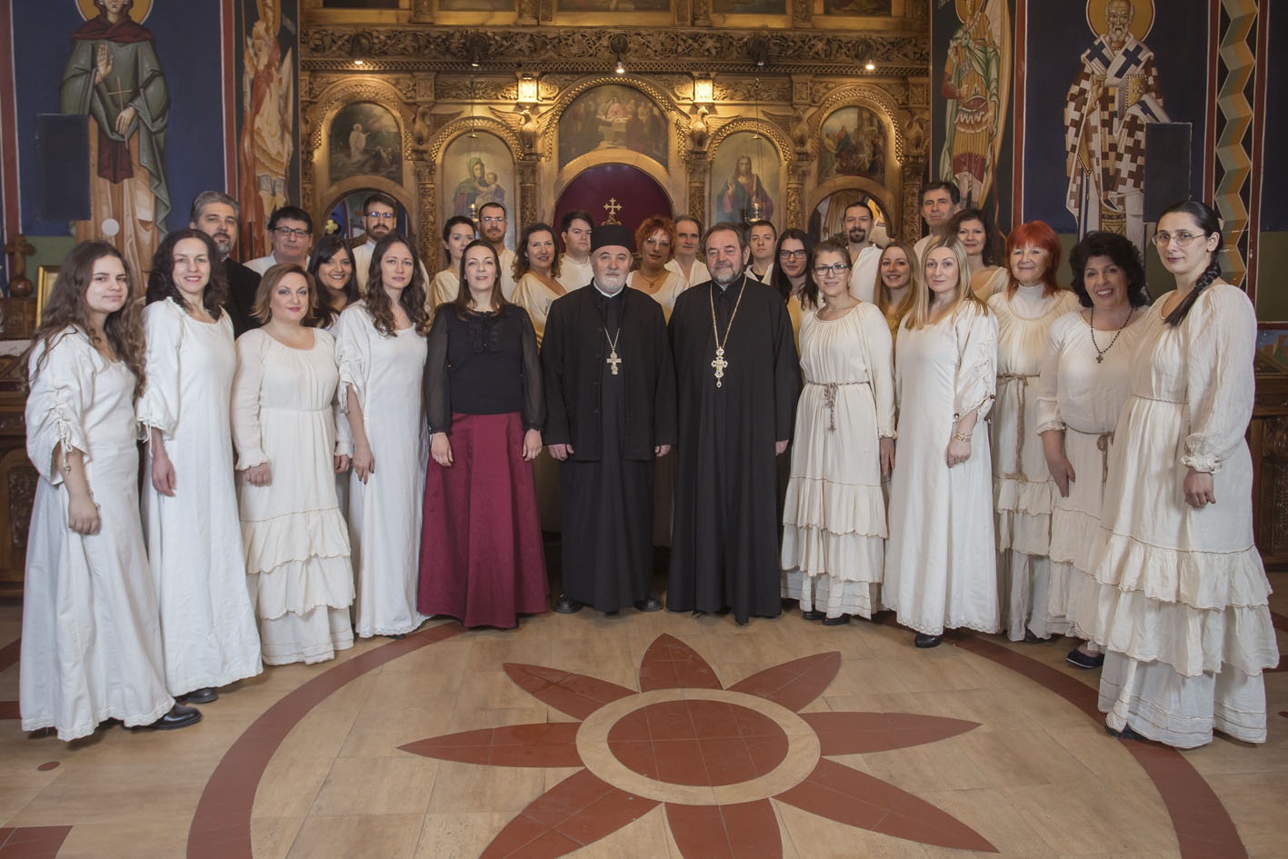 Η Εκκλησιαστική Μικτή Χορωδία του "Αγίου Γεωργίου" του Βελιγραδίου στον Ι.N. Αγίου Νικολάου Εκ Μετσόβου 